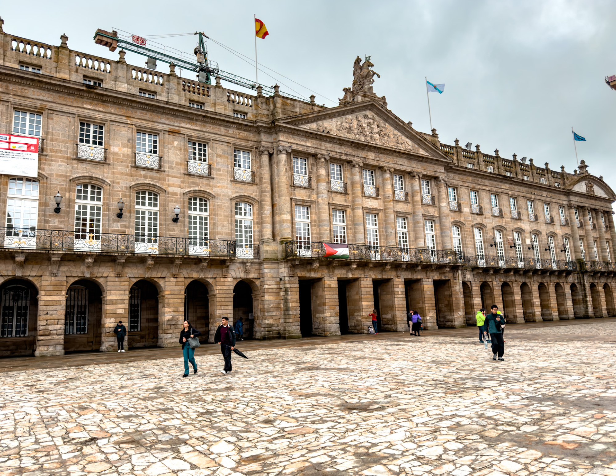 Santiago de Compostela Old Town (15).png
